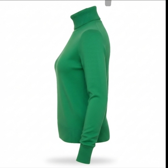 3/$30🏷 Spense Kelly Green Turtleneck Sweater Button Sleeve Details Ribbed Hem - Picture 12 of 12